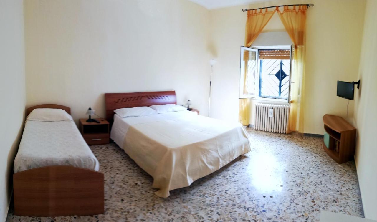 Lucia'S Apartaments Μπάρι Εξωτερικό φωτογραφία